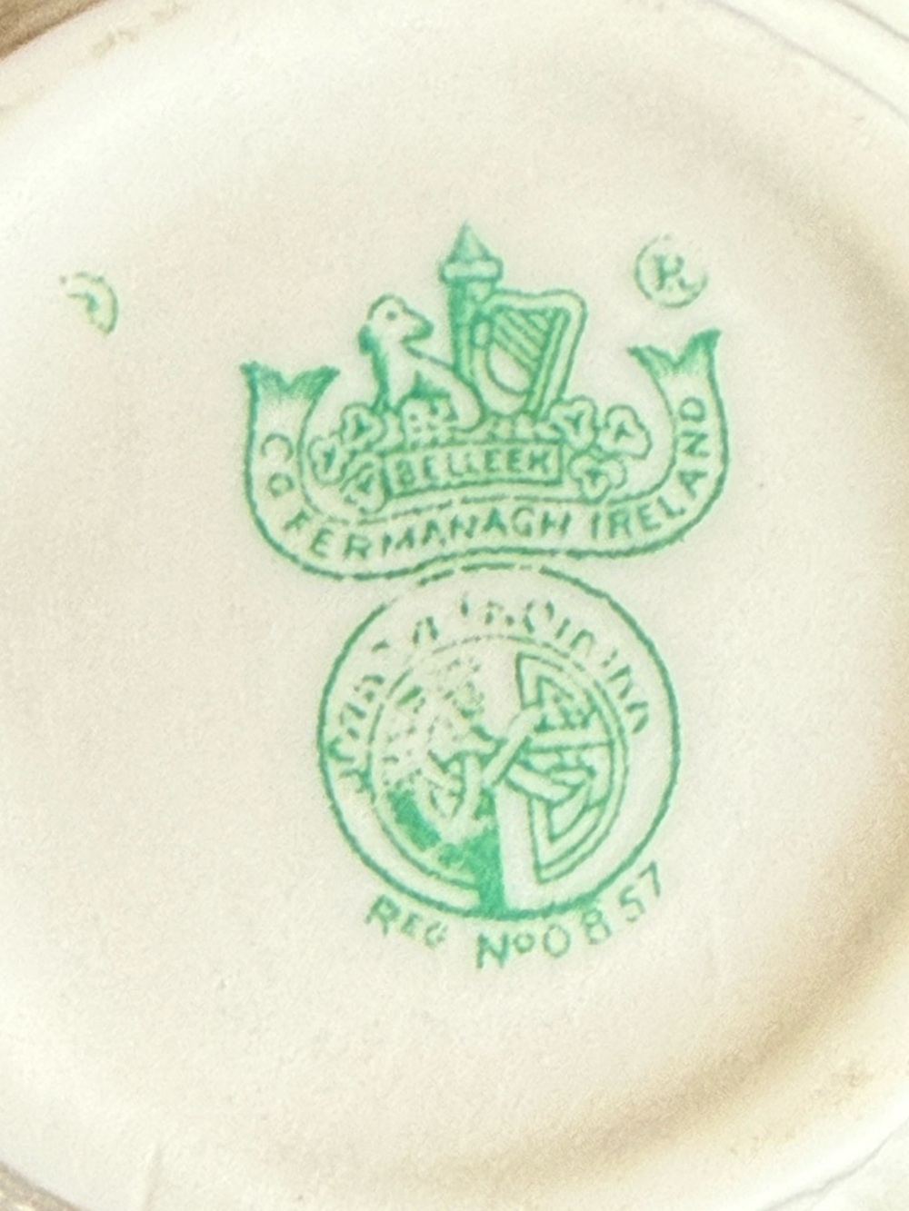 Belleek Irish Porcelain Floral Vase Vintage Green Mark - Picture 5 of 6